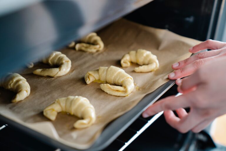 Cookie Sheet vs Baking Sheet