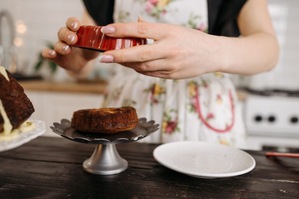 How to Store Cake After Baking